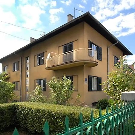 Angela Classic Rooms & Apartments Zagreb Exterior foto