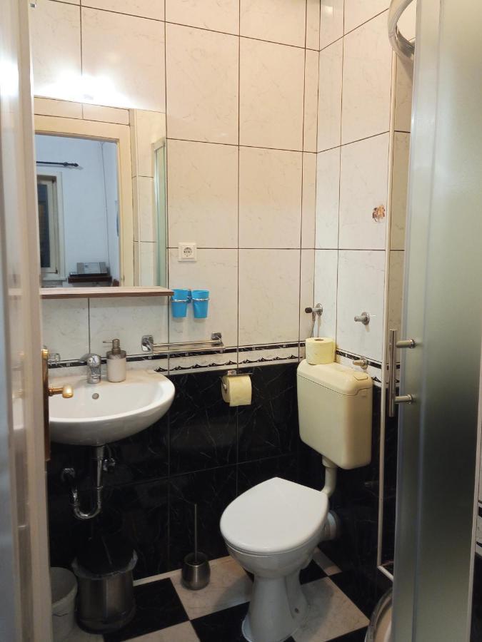 Angela Classic Rooms & Apartments Zagreb Exterior foto