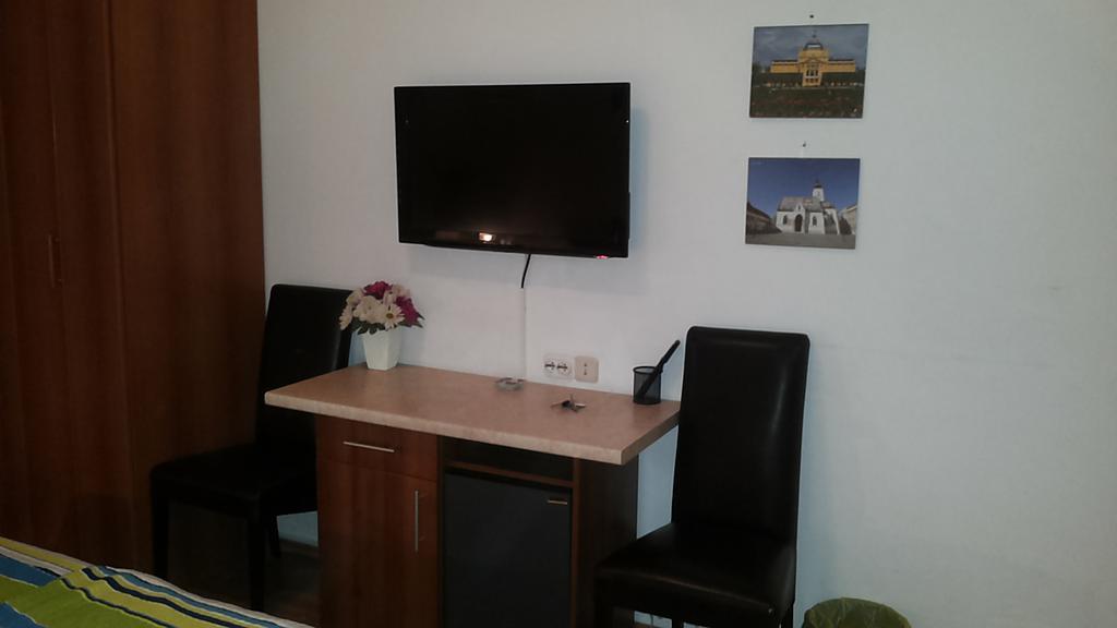 Angela Classic Rooms & Apartments Zagreb Exterior foto